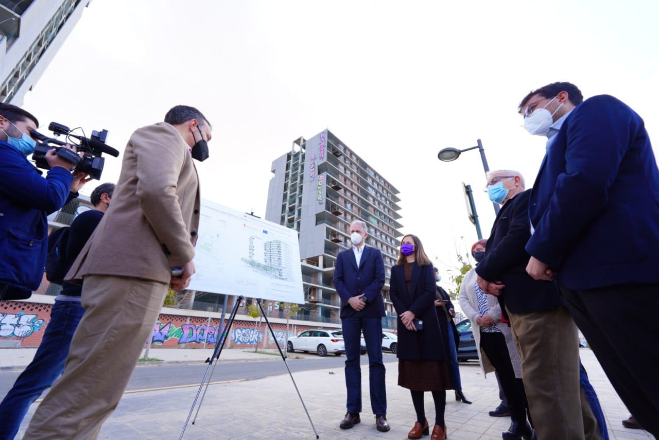 Vivienda invertirá 24 millones de euros para construir 184 viviendas en el Barrio de La Torre de València Vivienda invertirá 24 millones de euros para construir 184 viviendas en el Barrio de La Torre de València