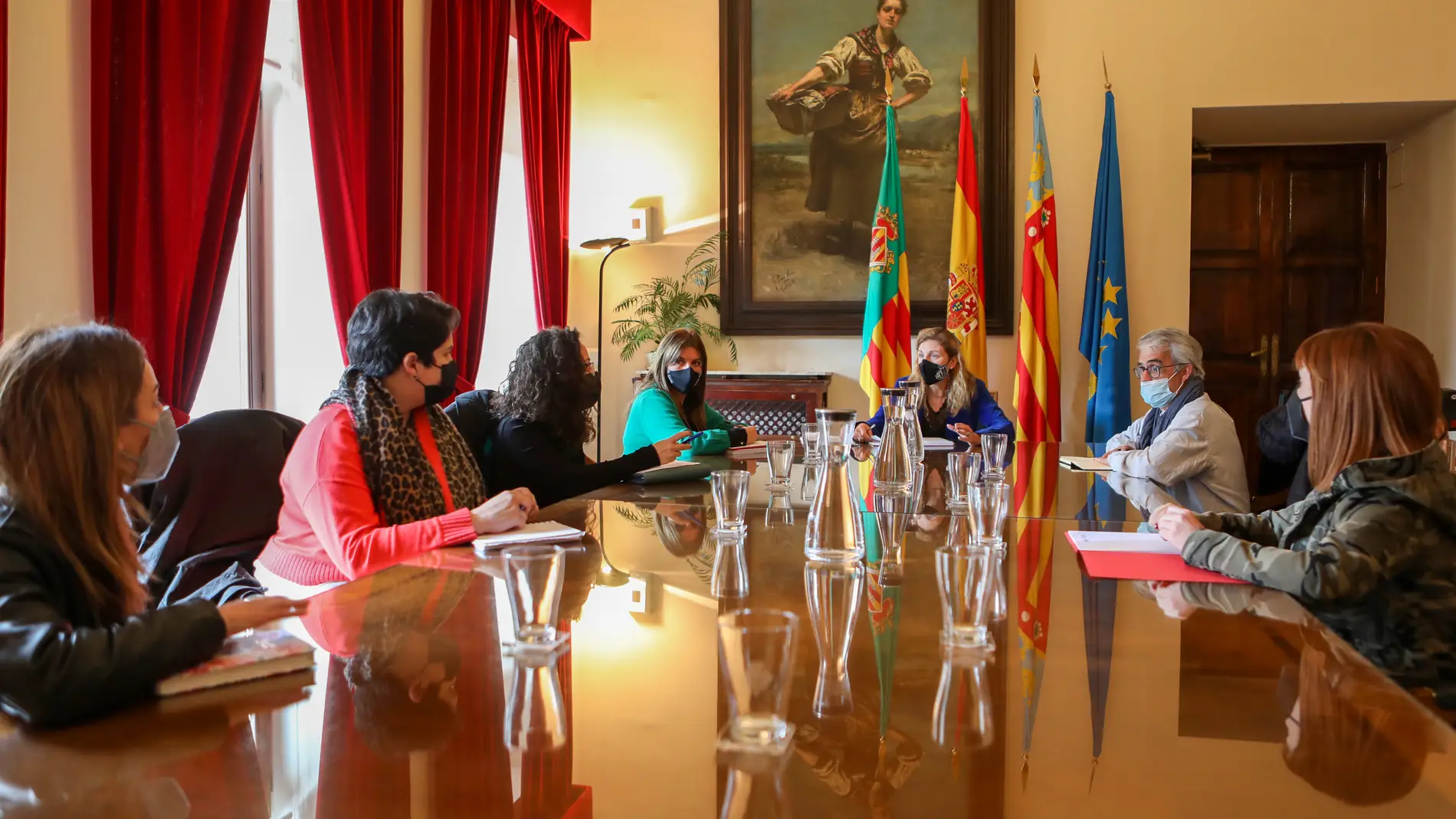 Castelló convoca la mesa de Ciudad Refugio para articular mecanismos de cooperación con Ucrania