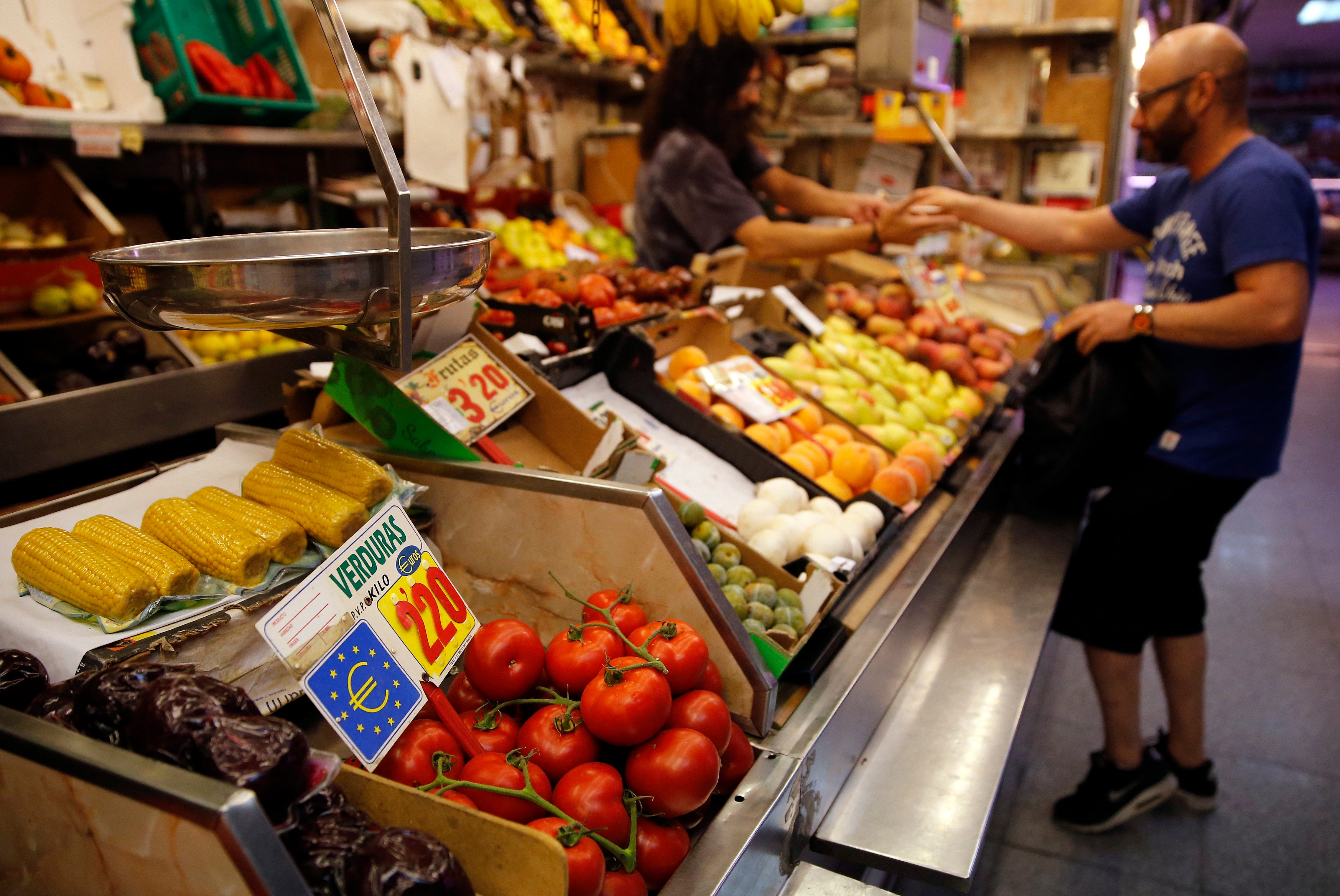 La inflación vuelve a dispararse hasta el 7,4% en febrero, el nivel más alto en 33 años La inflación vuelve a dispararse hasta el 7,4% en febrero, el nivel más alto en 33 años