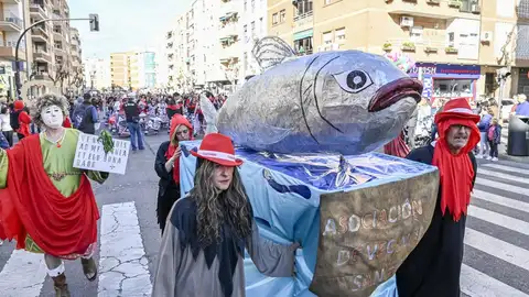 El Carnaval de Badajoz concluye este martes con el Entierro de la Sardina en la barriada de San Roque Badajoz