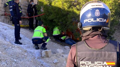 El herido mientras era auxiliado El herido mientras era auxiliado