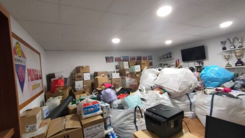 Material almacenado en Pozuelo para ser enviado a Ucrania Material almacenado en Pozuelo para ser enviado a Ucrania