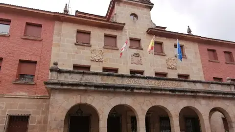El Ayuntamiento de Aguilar registra a los hogares voluntarios para acoger a refugiados de la invasión de Ucrania Guerra en Ucrania