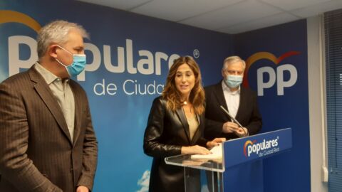 Callejas, Romero y Cañizares durante la rueda de prensa Callejas, Romero y Cañizares durante la rueda de prensa