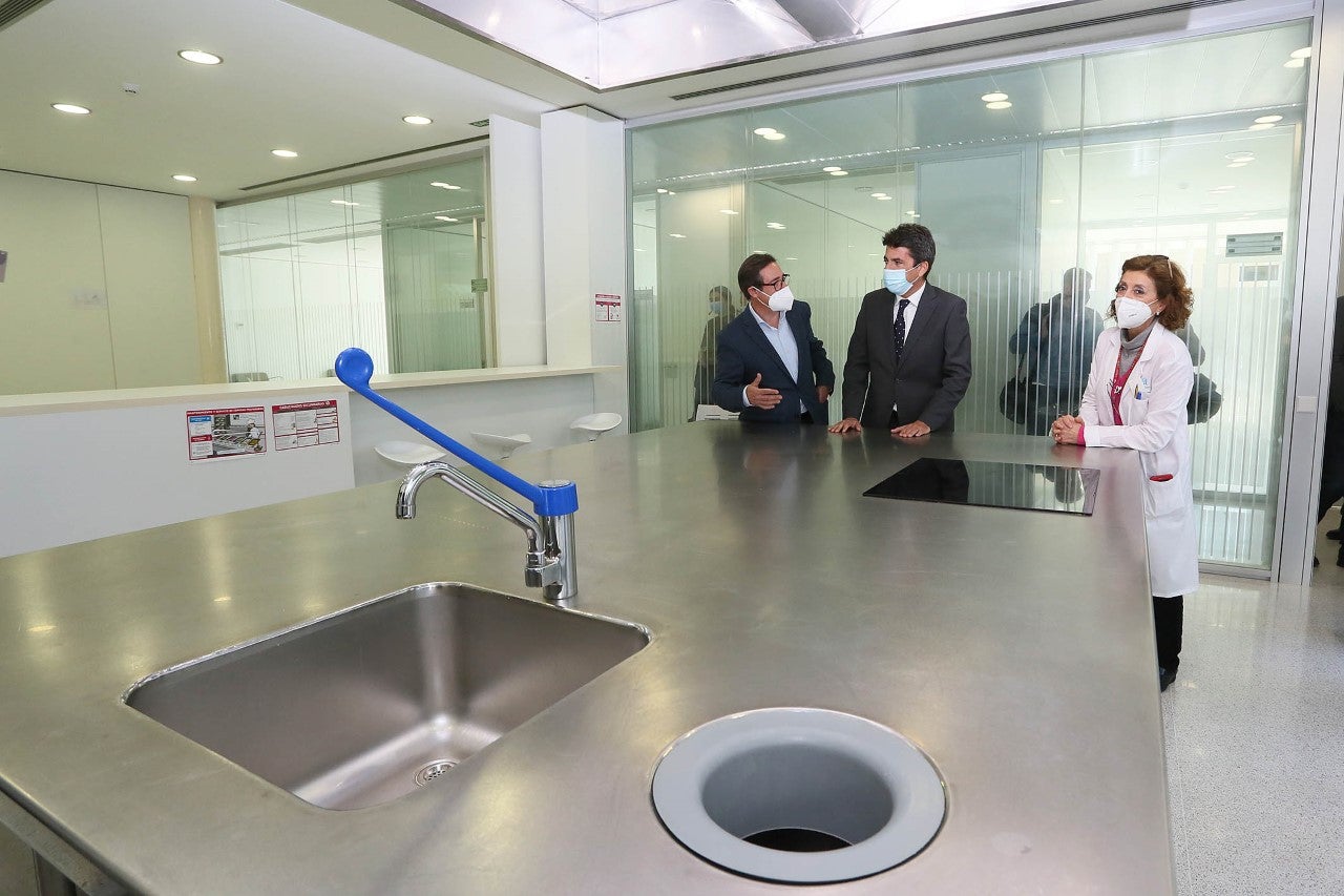 La Diputación de Alicante pone en marcha el nuevo edificio de rehabilitación psicosocial del 'Centro Doctor Esquerdo' La Diputación de Alicante pone en marcha el nuevo edificio de rehabilitación psicosocial del 'Centro Doctor Esquerdo'