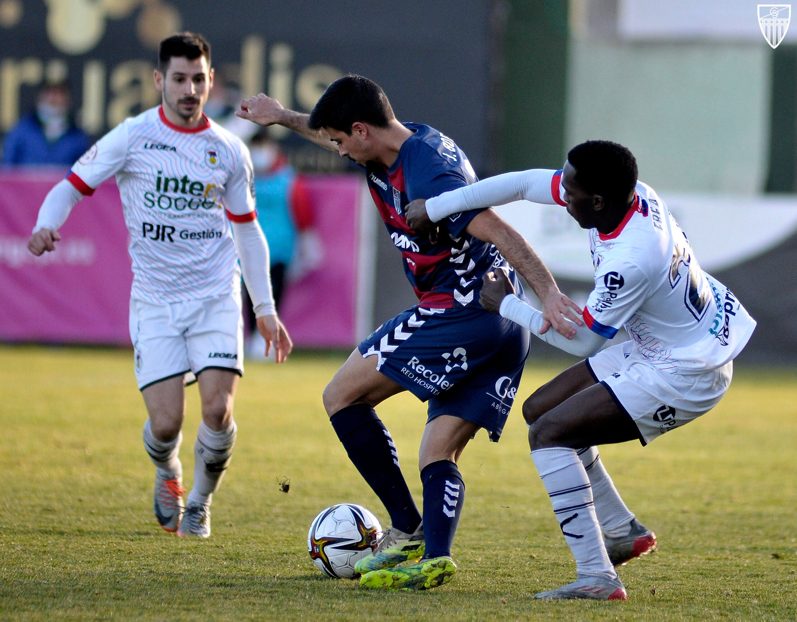 Derrota del Nava y empate insulso de la Segoviana entre los principales resultados del fin de semana deportivo Derrota del Nava y empate insulso de la Segoviana entre los principales resultados del fin de semana deportivo
