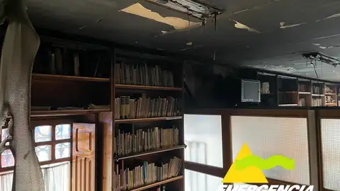 El fuego quemó una parte de las instalaciones de la biblioteca El fuego quemó una parte de las instalaciones de la biblioteca