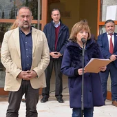 Julián Garde durante la lectura del manifiesto con motivo del 8M Julián Garde durante la lectura del manifiesto con motivo del 8M