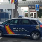 Vehículo de la Policía Nacional Vehículo de la Policía Nacional