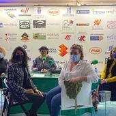 La mujer en las fiestas de la Vila Joiosa. La mujer en las fiestas de la Vila Joiosa.