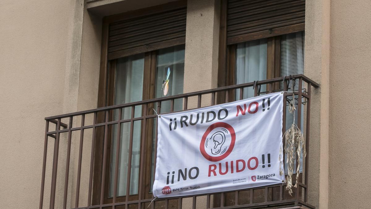 El Ayuntamiento trabaja en una nueva ordenanza contra el ruido El Ayuntamiento trabaja en una nueva ordenanza contra el ruido