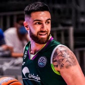 Francis Alonso en partido