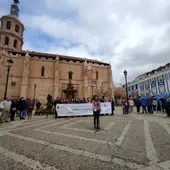 Concentración 8M Valdepeñas Concentración 8M Valdepeñas