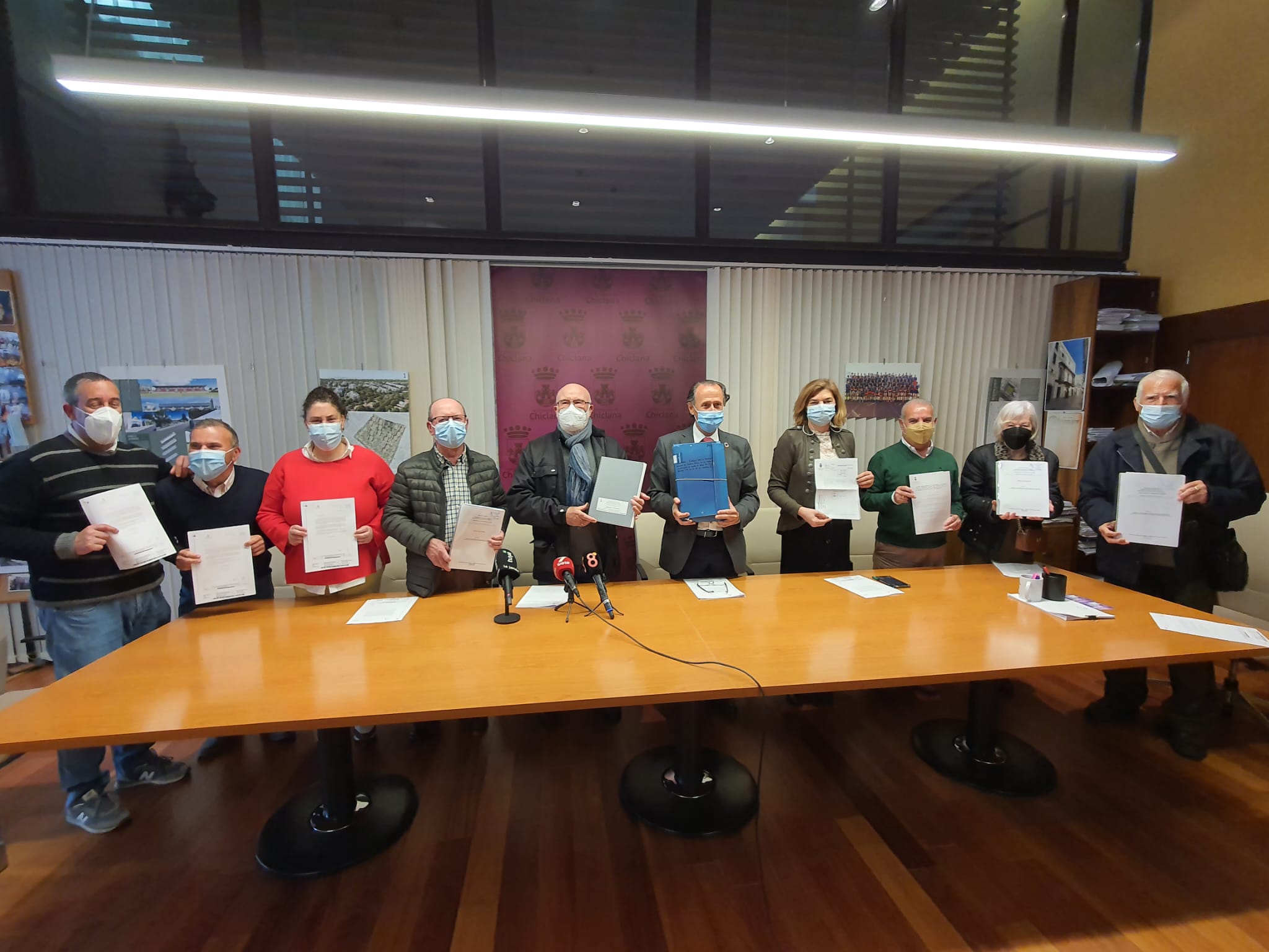 Román asegura que el contrato del proyecto del centro de La Cucarela se firmó en 2007 Román asegura que el contrato del proyecto del centro de La Cucarela se firmó en 2007