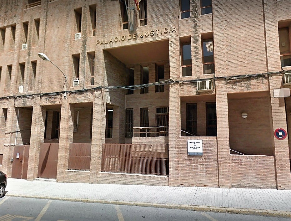 La Junta Electoral de Elda incoa expediente al PSOE de Petrer por ensalzar logros obtenidos La Junta Electoral de Elda incoa expediente al PSOE de Petrer por ensalzar logros obtenidos