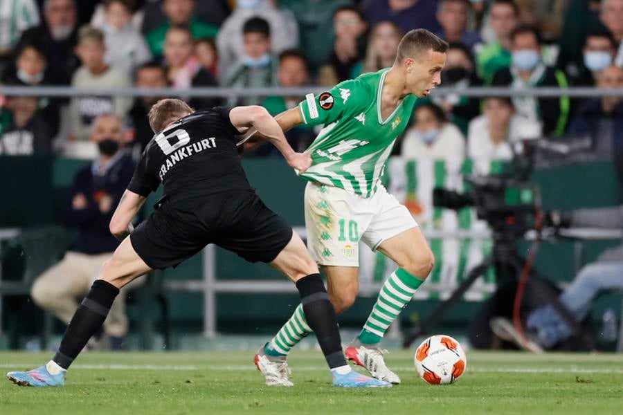 El Betis cae ante el Eintracht y tendrá que remontar en Alemania El Betis cae ante el Eintracht y tendrá que remontar en Alemania