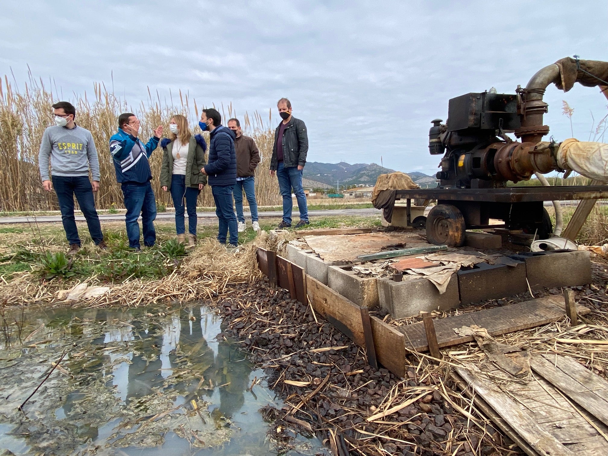 El PP insiste en que los vecinos de Molinera, Senillar y Bovar necesitan solucionar las inundaciones en sus viviendas El PP insiste en que los vecinos de Molinera, Senillar y Bovar necesitan solucionar las inundaciones en sus viviendas