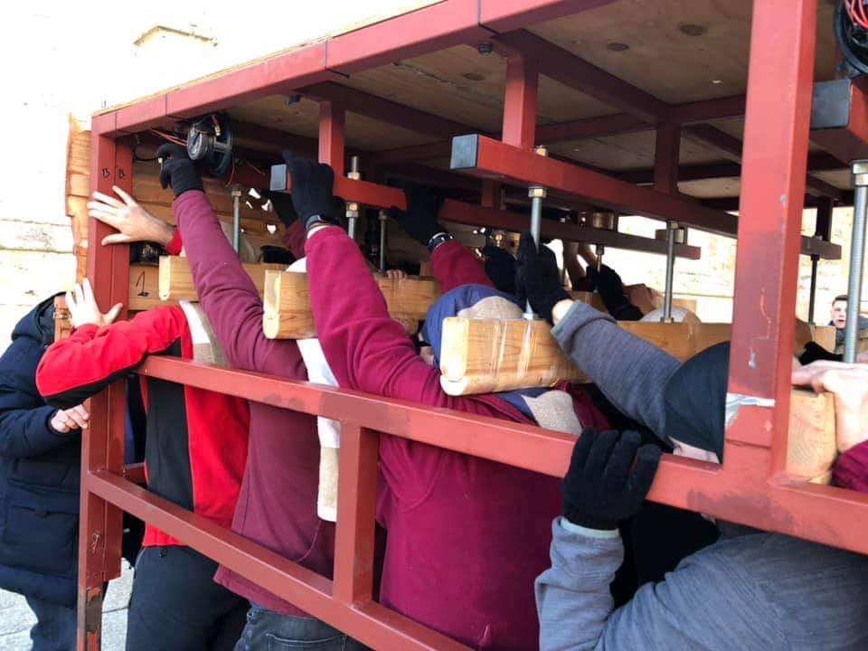La Hermandad de la Sentencia retoma su ensayo solidario por las calles de Palencia La Hermandad de la Sentencia retoma su ensayo solidario por las calles de Palencia