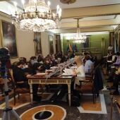 Una imagen de un pleno presencial de la presente legislatura en Oviedo