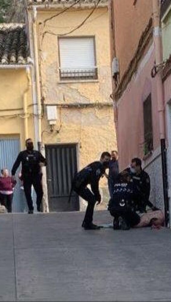 Imagen de la intervención policial