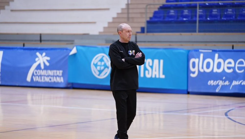 Santi Valladares, técnico del Peñíscola Santi Valladares, técnico del Peñíscola