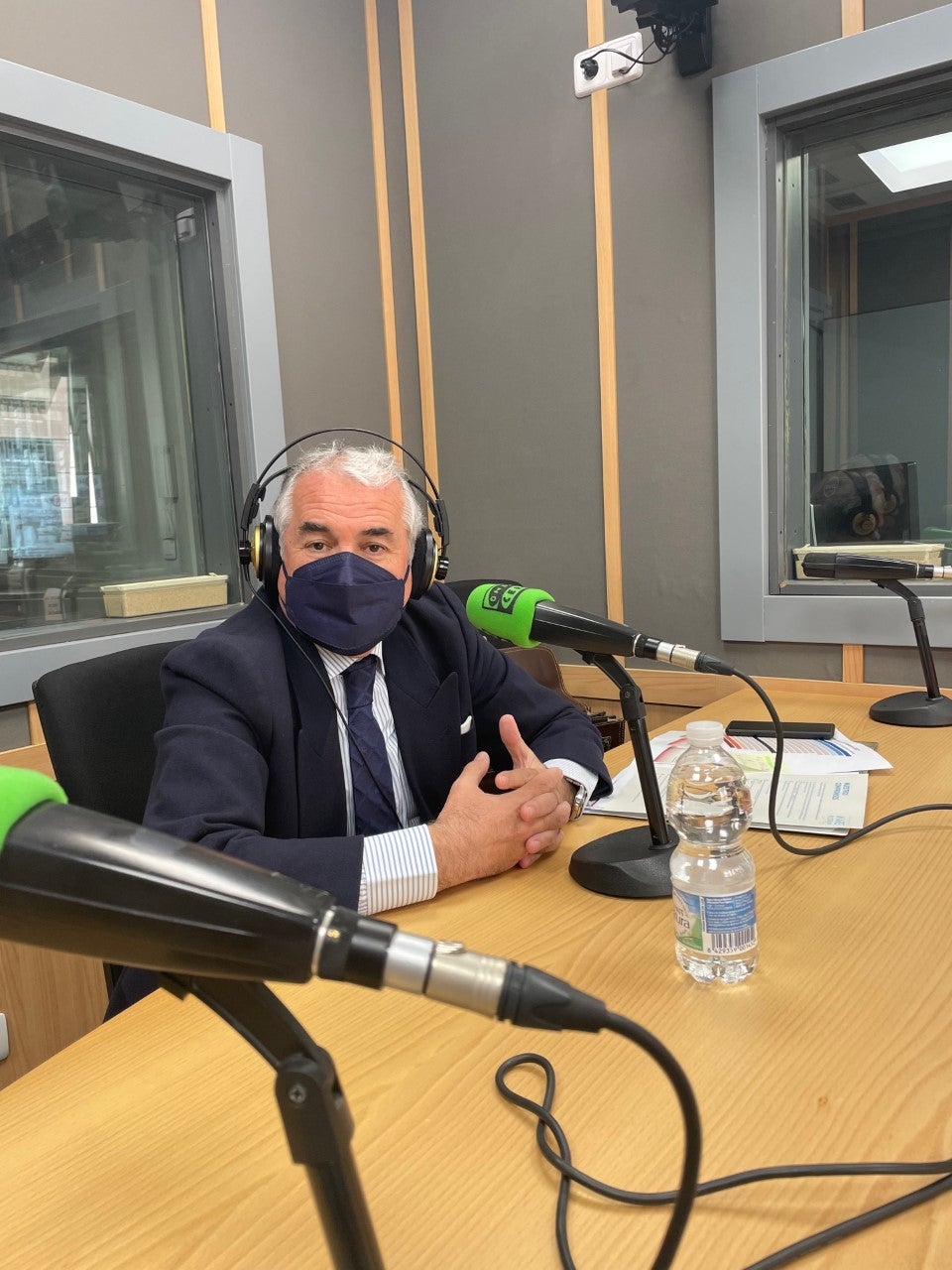 Dr. Navarro: "Es una incongruencia ser una profesión tan reconocida y a la vez agredida en sus profesionales" Dr. Navarro: "Es una incongruencia ser una profesión tan reconocida y a la vez agredida en sus profesionales"