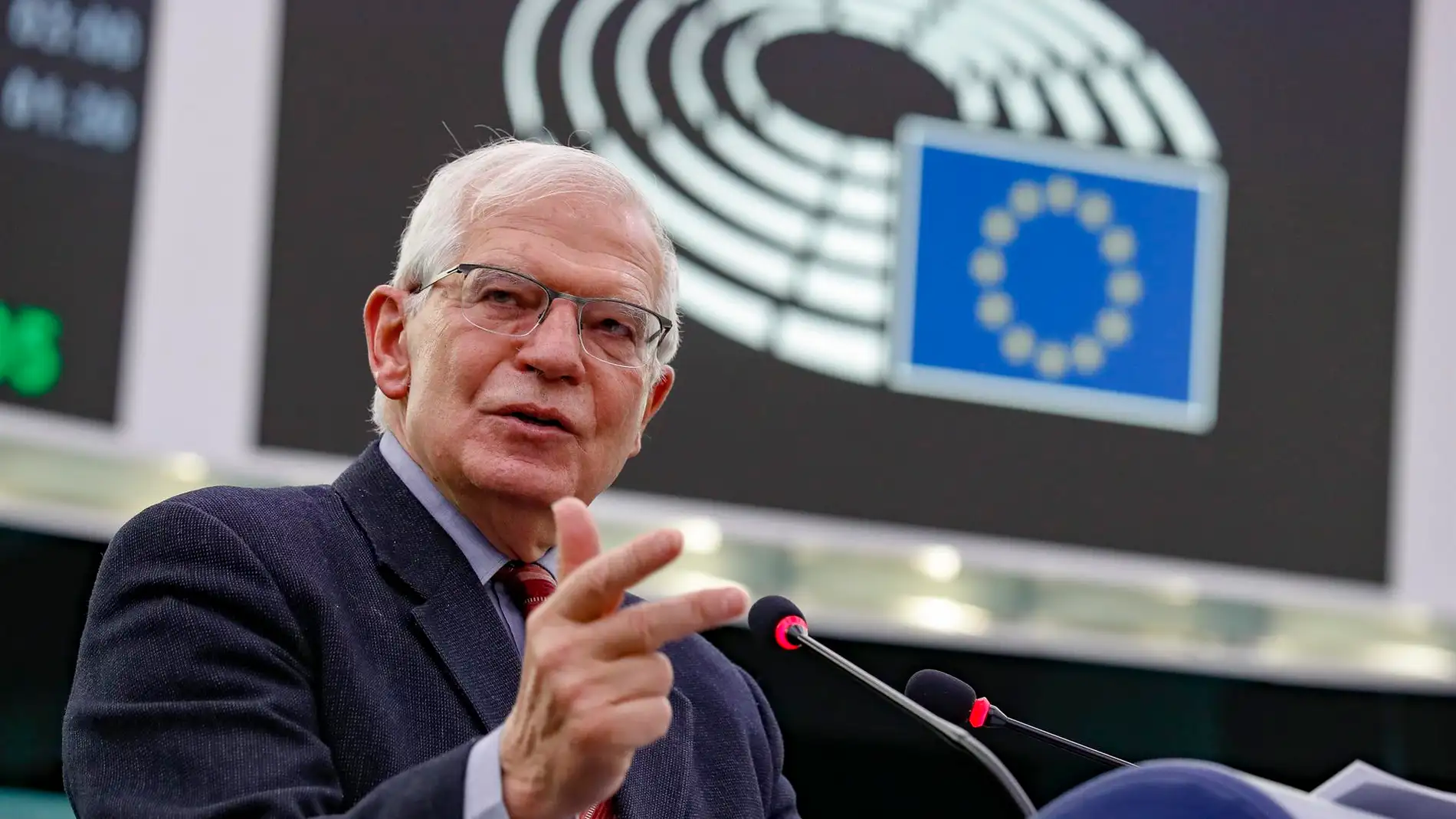 Josep Borrell, durante un debate en el Parlamento Europeo. / Efe
