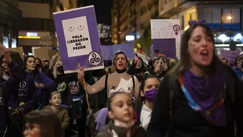 manifestación 8 M en Ourense manifestación 8 M en Ourense
