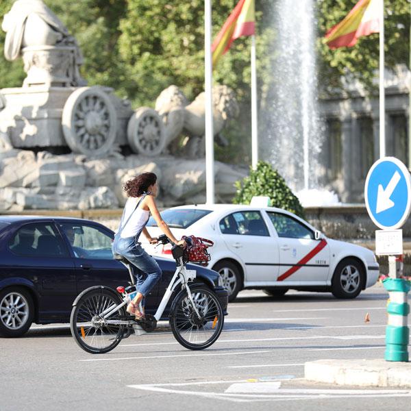 Córdoba acoge el Programa URBAN, una exposición pionera sobre la e-Movilidad Córdoba acoge el Programa URBAN, una exposición pionera sobre la e-Movilidad
