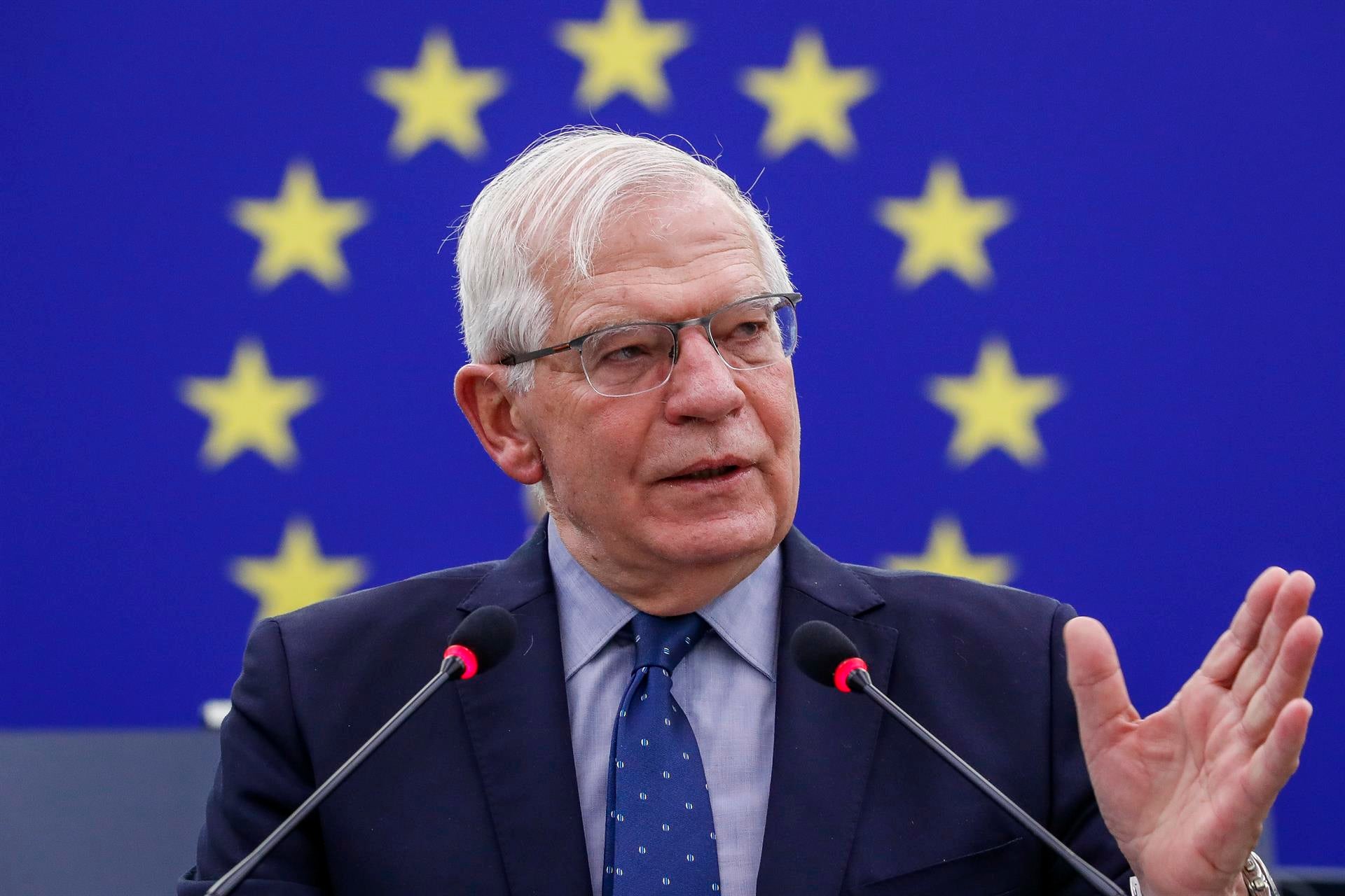 Josep Borrell aclara que su consejo de bajar la calefacción en casa no va dirigido a los españoles Josep Borrell aclara que su consejo de bajar la calefacción en casa no va dirigido a los españoles
