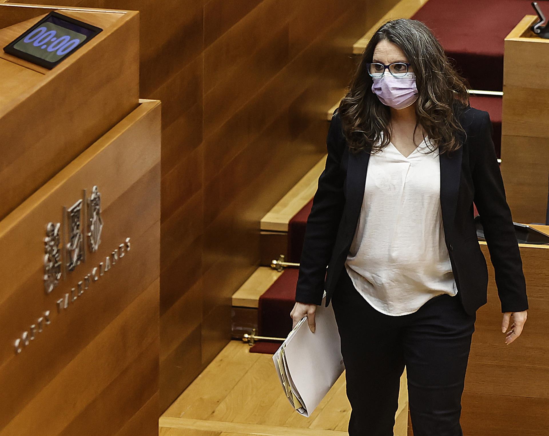 Oltra sobre la investigación por abusos que sufrió una menor tutelada: "Mis afirmaciones tienen un soporte documental" Oltra sobre la investigación por abusos que sufrió una menor tutelada: "Mis afirmaciones tienen un soporte documental"