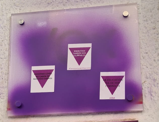 Vandalizan el cartel de la sede provincial de Vox en Ciudad Real Vandalizan el cartel de la sede provincial de Vox en Ciudad Real
