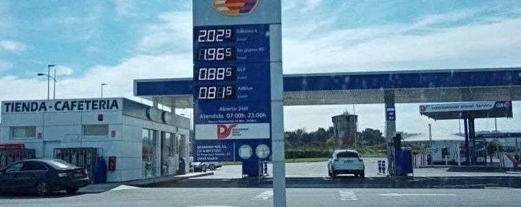 Fade pide bajar impuestos y cambiar el sistema de fijación de precios Fade pide bajar impuestos y cambiar el sistema de fijación de precios