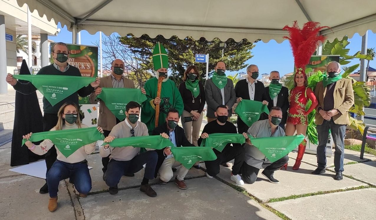 La costa de Orihuela se vestirá de verde el día 17 de marzo para celebrar la festividad de San Patricio La costa de Orihuela se vestirá de verde el día 17 de marzo para celebrar la festividad de San Patricio