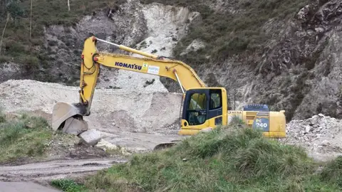 Una cantera en Asturias Una cantera en Asturias