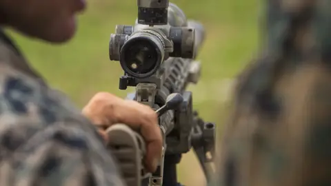 Imagen de archivo de un francotirador. Imagen de archivo de un francotirador. / Pixabay