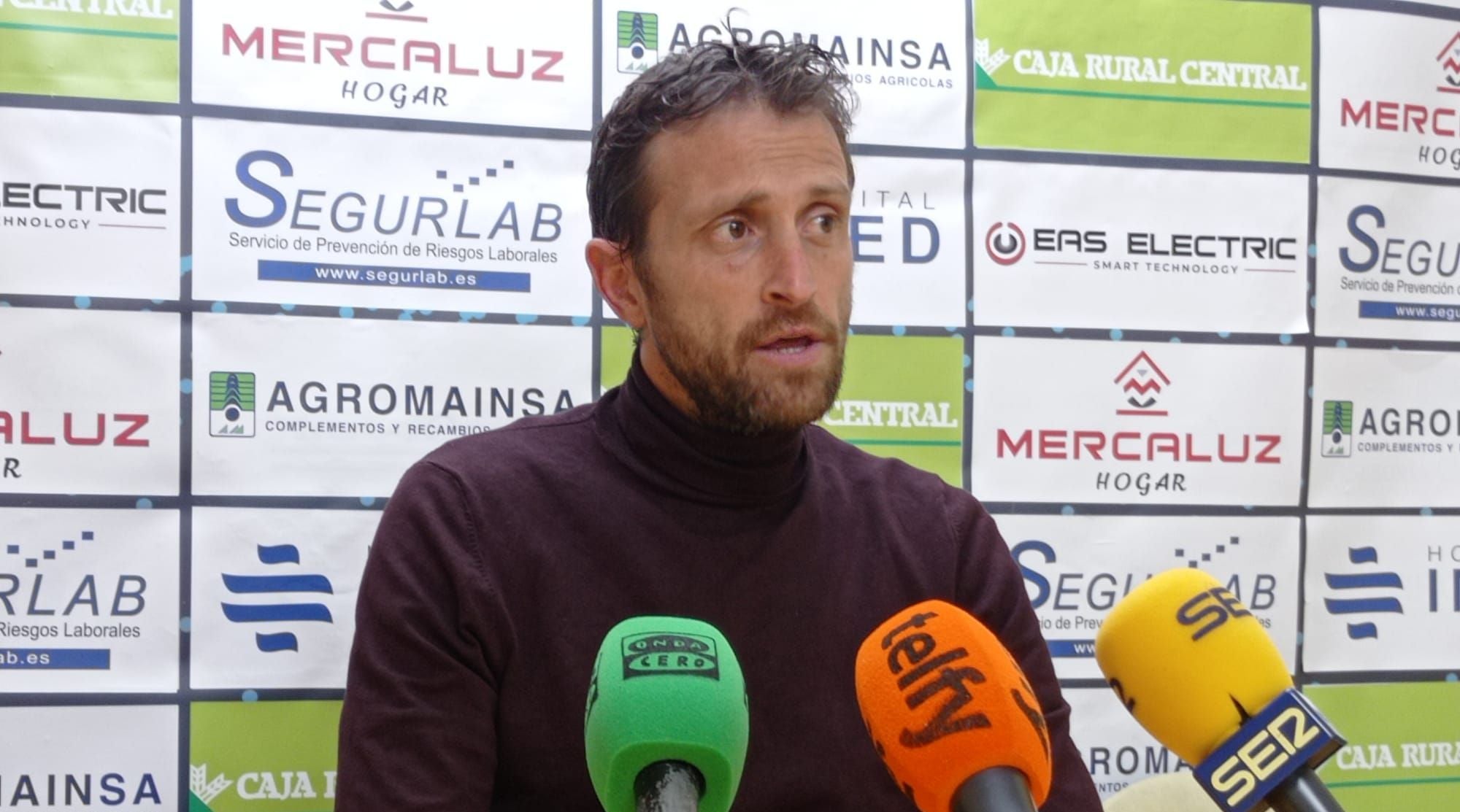 Óscar Sánchez alerta de la igualdad que reina en el grupo 6 de la Tercera RFEF Óscar Sánchez alerta de la igualdad que reina en el grupo 6 de la Tercera RFEF