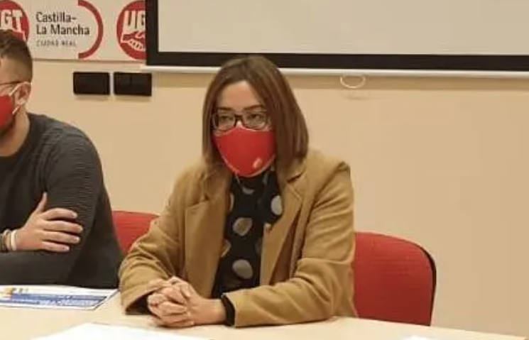 Alfonsi Álvarez, secretaria general de UGT en Ciudad Real, asegura que los sindicatos pedirán medidas para paliar la subida del precio del combustible dentro de 9 días. Alfonsi Álvarez, secretaria general de UGT en Ciudad Real, asegura que los sindicatos pedirán medidas para paliar la subida del precio del combustible dentro de 9 días.