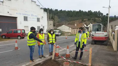 Obras de mellora en seguridade viaria na estrada OU-636 en Larouco Obras de mellora en seguridade viaria na estrada OU-636 en Larouco
