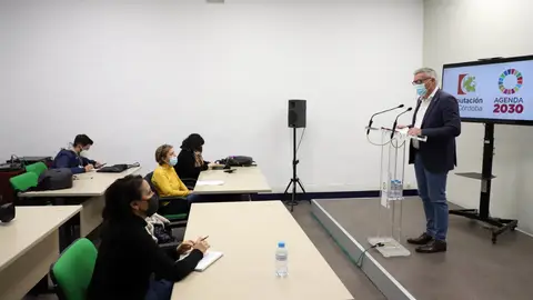 Víctor Montoro explica nueva convocatoria Programa Guadalinfo Víctor Montoro explica nueva convocatoria Programa Guadalinfo