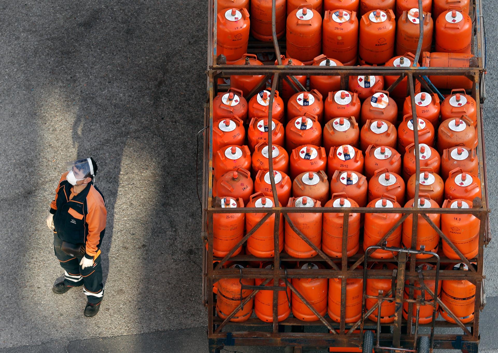 El precio del butano sube casi un 5%: Esto es lo que costará la bombona a partir del martes El precio del butano sube casi un 5%: Esto es lo que costará la bombona a partir del martes