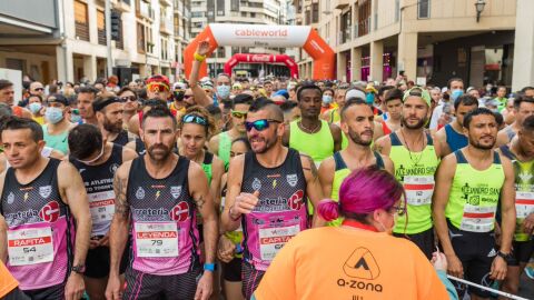 Unos dos mil atletas se dieron cita en la Media Marat&oacute;n Internacional 'Ciudad de Elche' del a&ntilde;o 2022