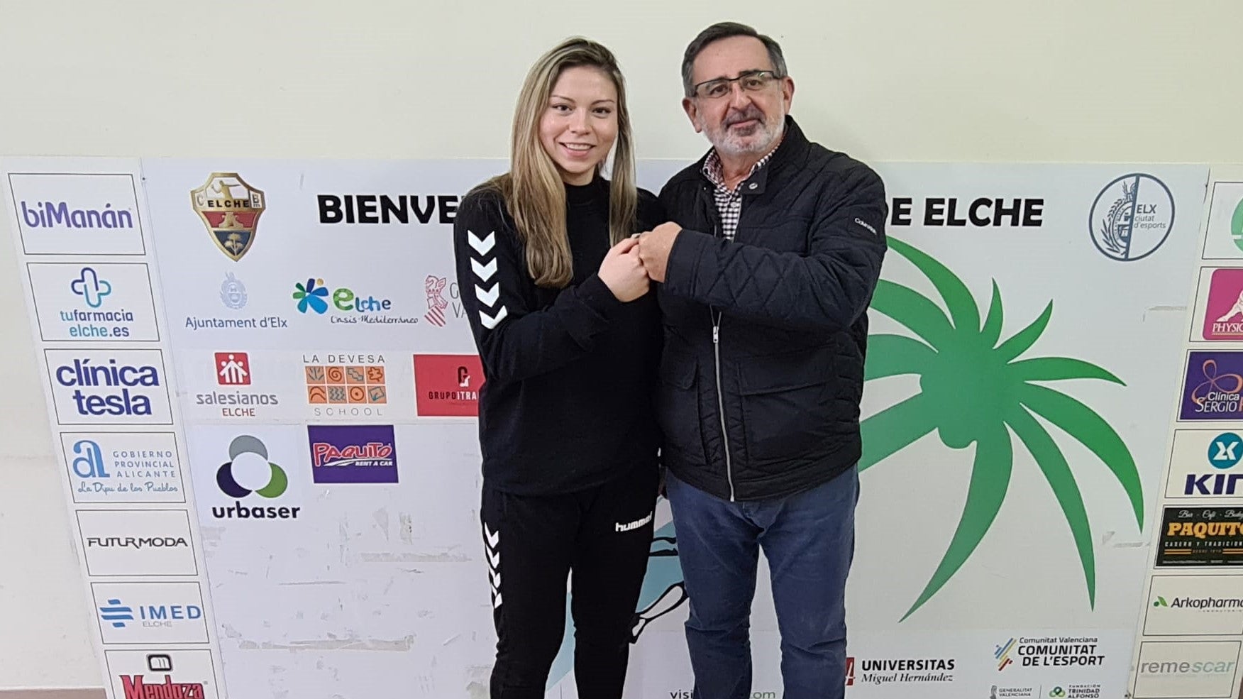 "El Club Balonmano Elche cierra la que ha sido la mejor temporada de su historia" "El Club Balonmano Elche cierra la que ha sido la mejor temporada de su historia"