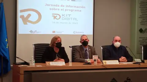 Empresas oscenses empiezan a conocer soluciones tecnológicas para su digitalización Empresas oscenses empiezan a conocer soluciones tecnológicas para su digitalización