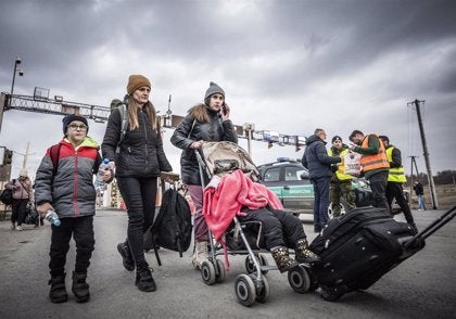 Las autoridades piden que la llegada de refugiados a Galicia se canalice a través de los cauces oficiales Las autoridades piden que la llegada de refugiados a Galicia se canalice a través de los cauces oficiales