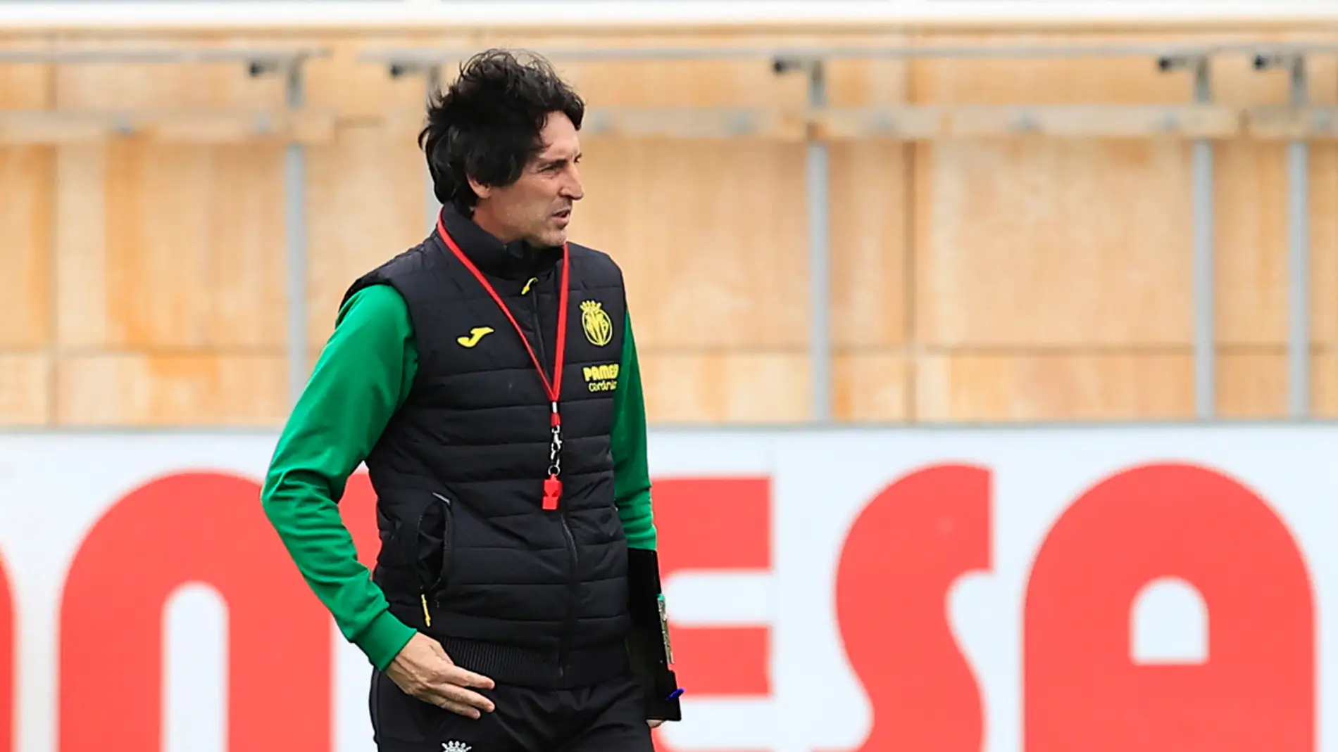 Unai Emery dirige el entrenamiento del Villarreal