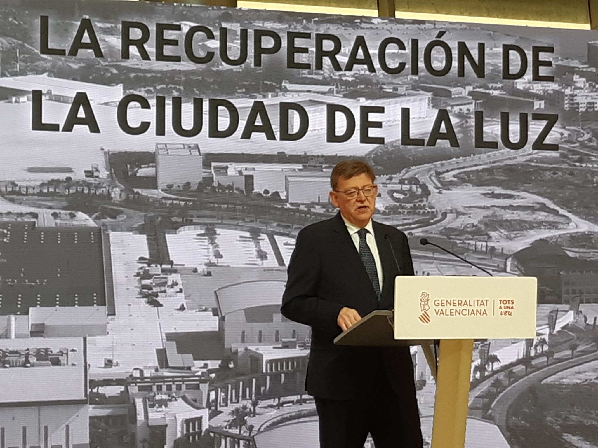 La Ciudad de la Luz de Alicante queda liberada de la sanción que había impuesto Bruselas La Ciudad de la Luz de Alicante queda liberada de la sanción que había impuesto Bruselas