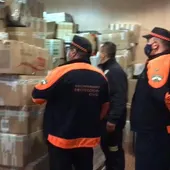 Parte del cargamento que llevarán a Ucrania Parte del cargamento que llevarán a Ucrania