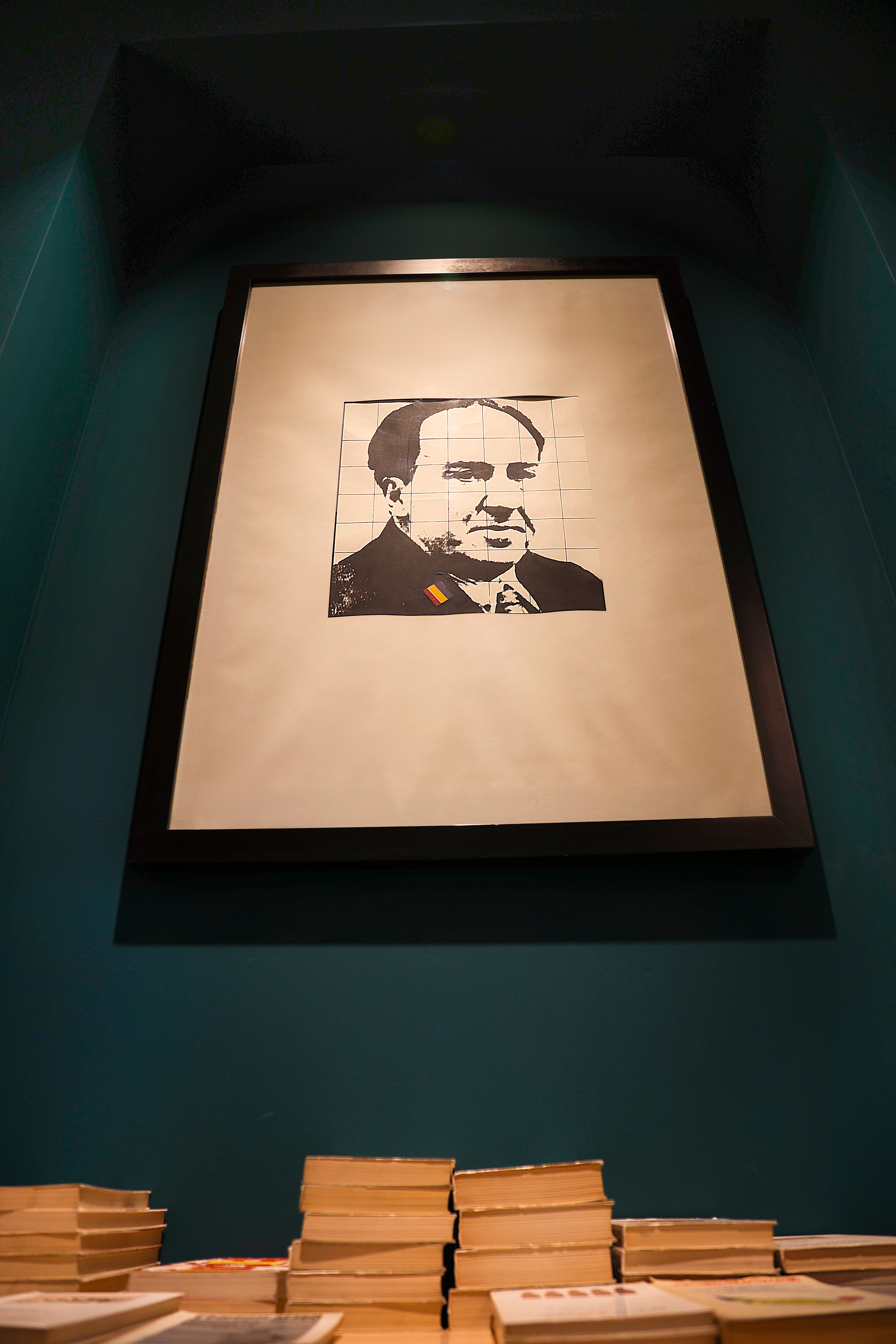 Reabre la librería Antonio Machado en nueva sede y David del Cura ha estado allí Reabre la librería Antonio Machado en nueva sede y David del Cura ha estado allí