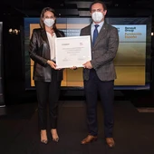 La Fundación Renault premia a Extraco La Fundación Renault premia a Extraco